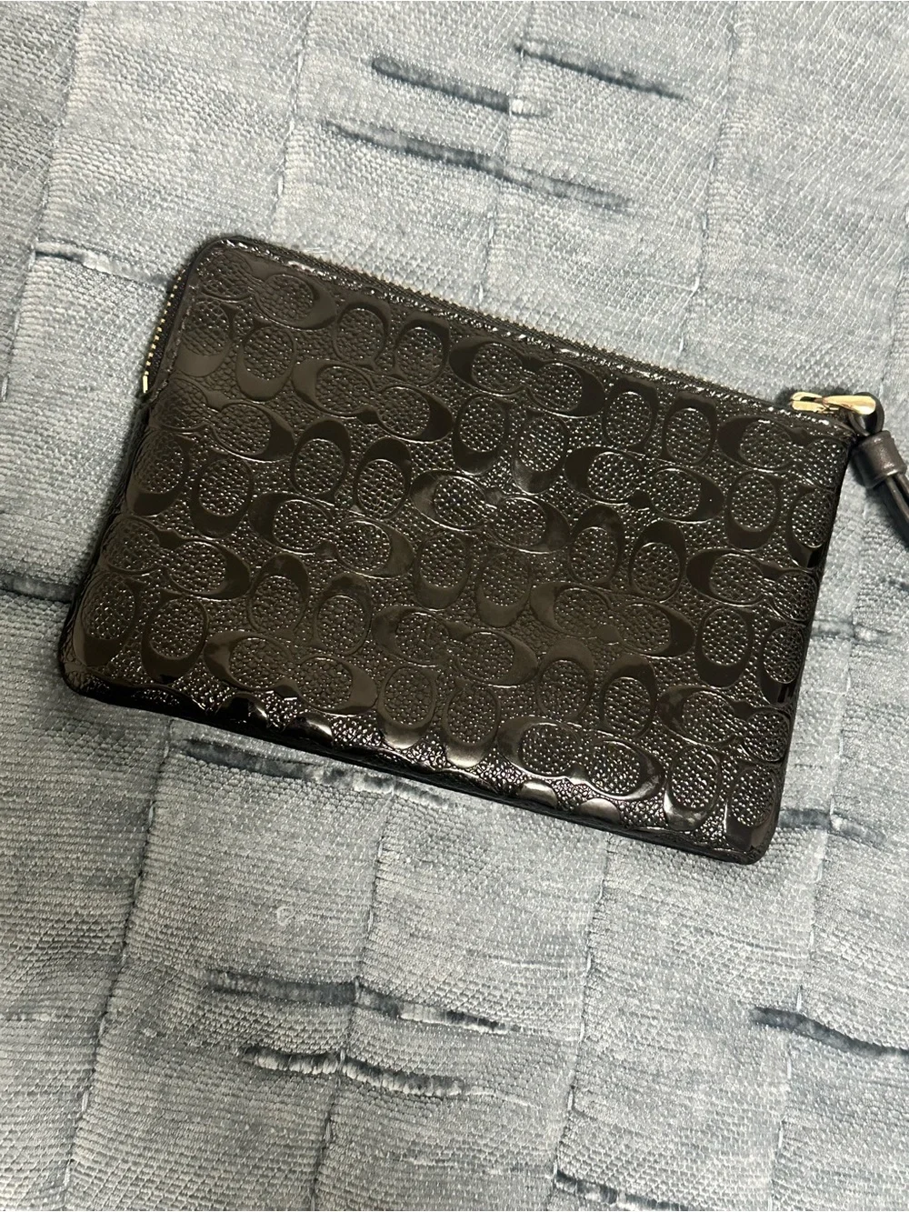 COACH Black Patent Leather Signature Wristlet